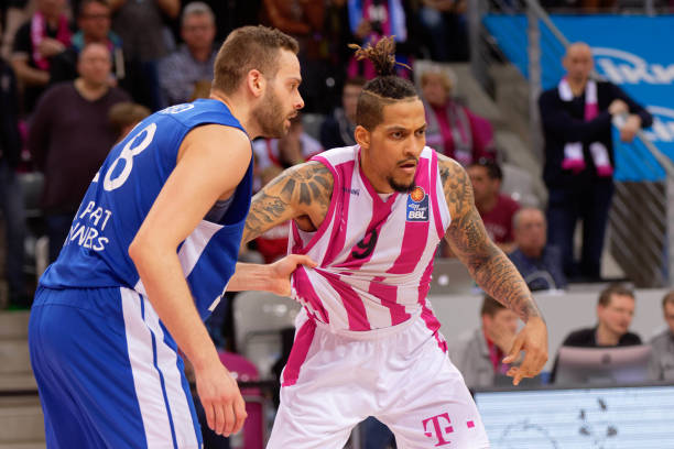 的初始阶段 的初始阶段